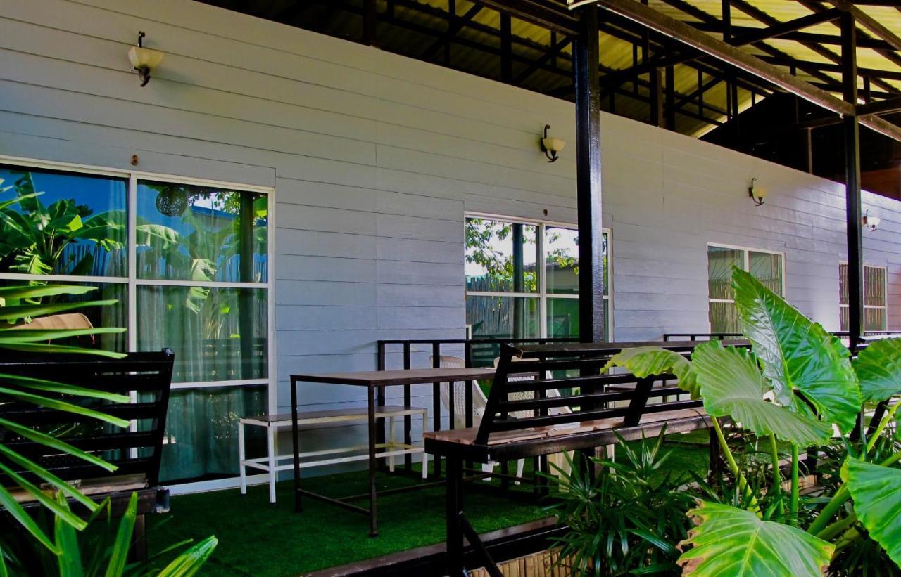 Oasis Lipe Resort Buitenkant foto