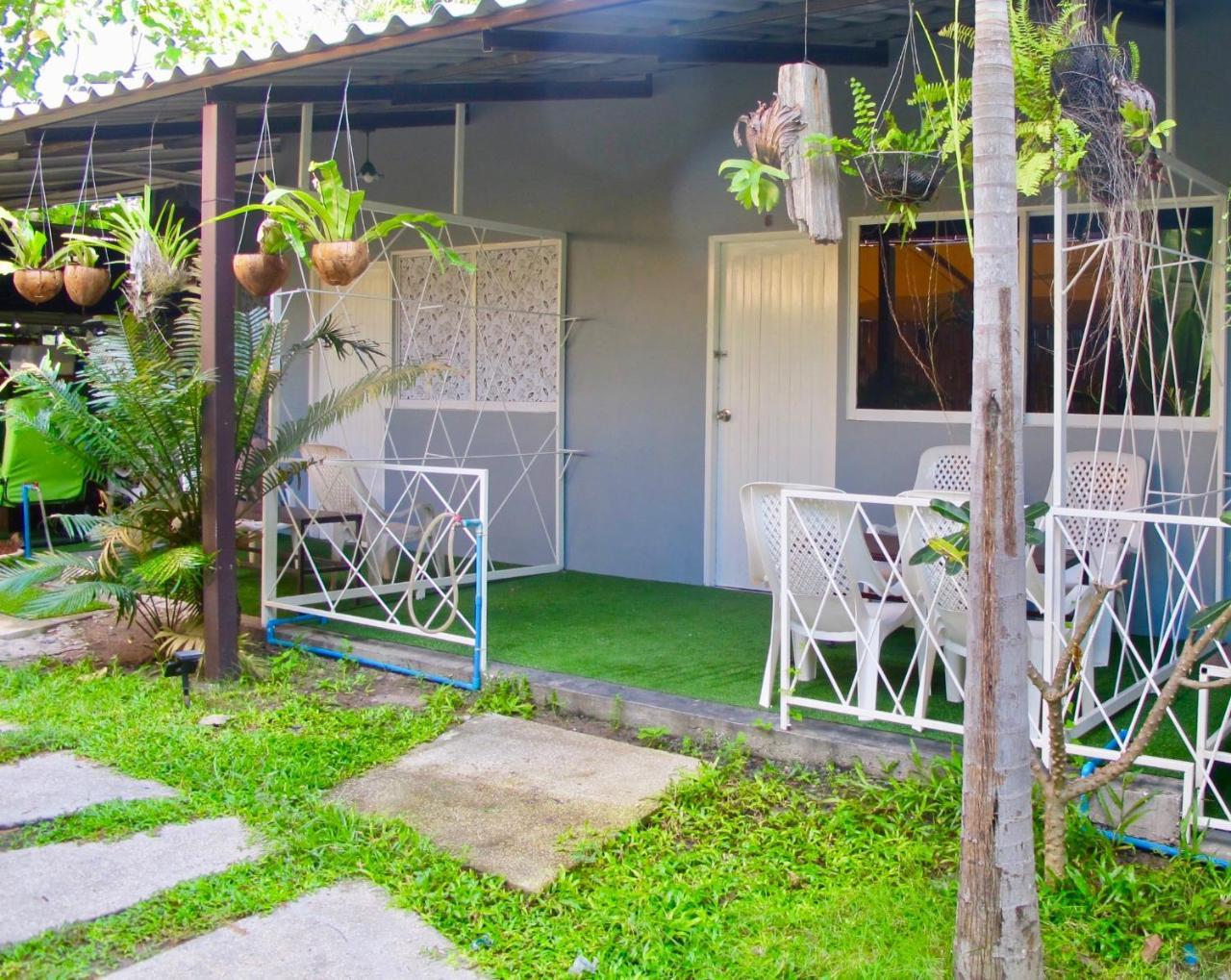 Oasis Lipe Resort Buitenkant foto