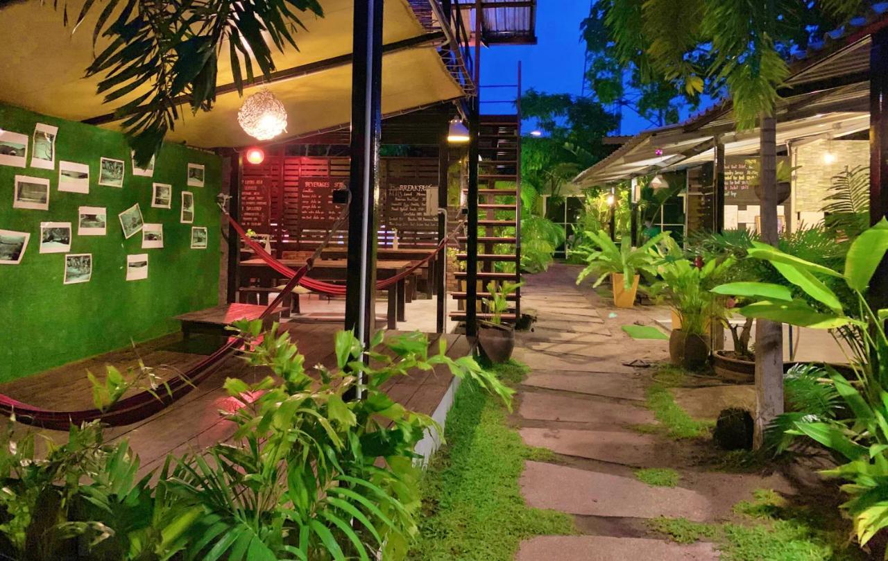 Oasis Lipe Resort Buitenkant foto
